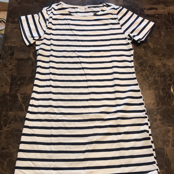 🎉Navy and White Striped Oversized T-shirt Dress! - Picture 6 of 7
